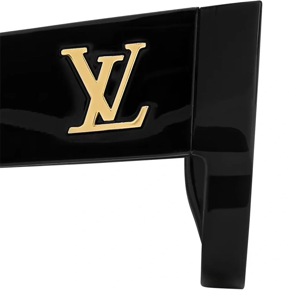 LV Clash Square Sunglasses Z1579E used once